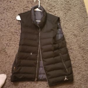 Jordan vest